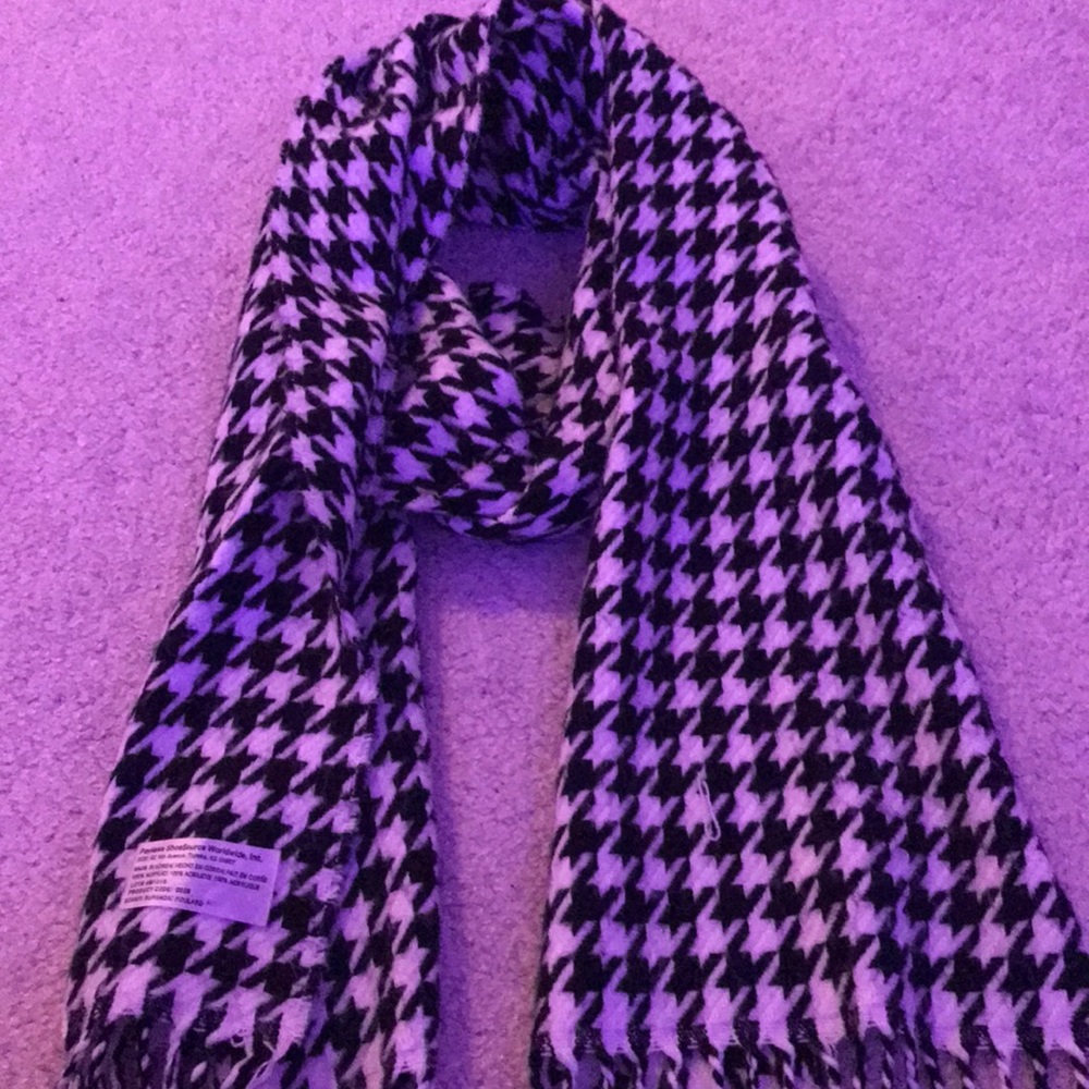houndstooth scarf